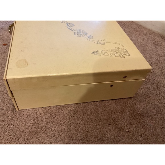 Vintage leatherette Jewelry Box‎ Red Velvet Interior, mirrored - Picture 7 of 12